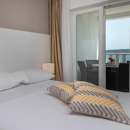 Ana Apartment *