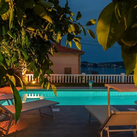 Ana Apartamento Trogir