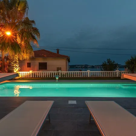 Apartment Ana Trogir