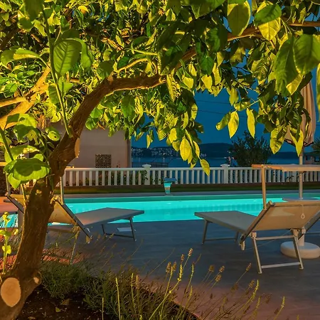 Ana Apartament